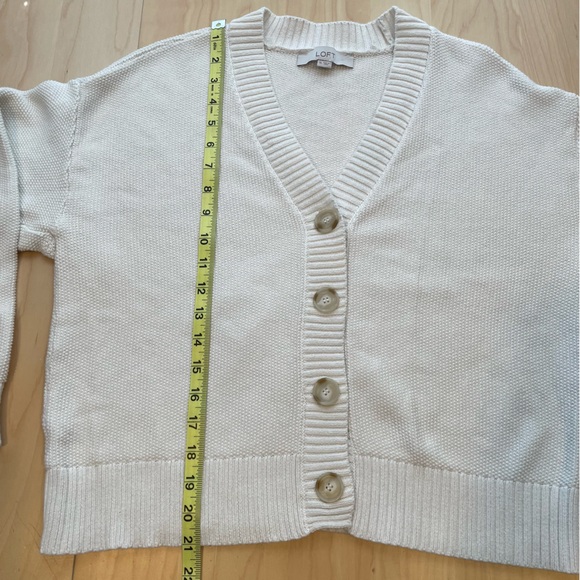 Loft V Neck Cardigan Sweater Size XL Ivory Cream Button Down Classic 100% Cotton - Picture 6 of 8